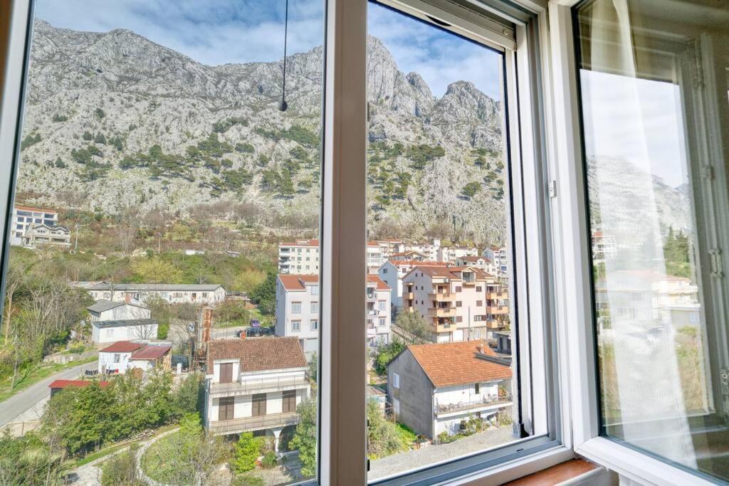 Cozy Nest Apartment- Central And Seaboard With Elevator Kotor Exterior photo